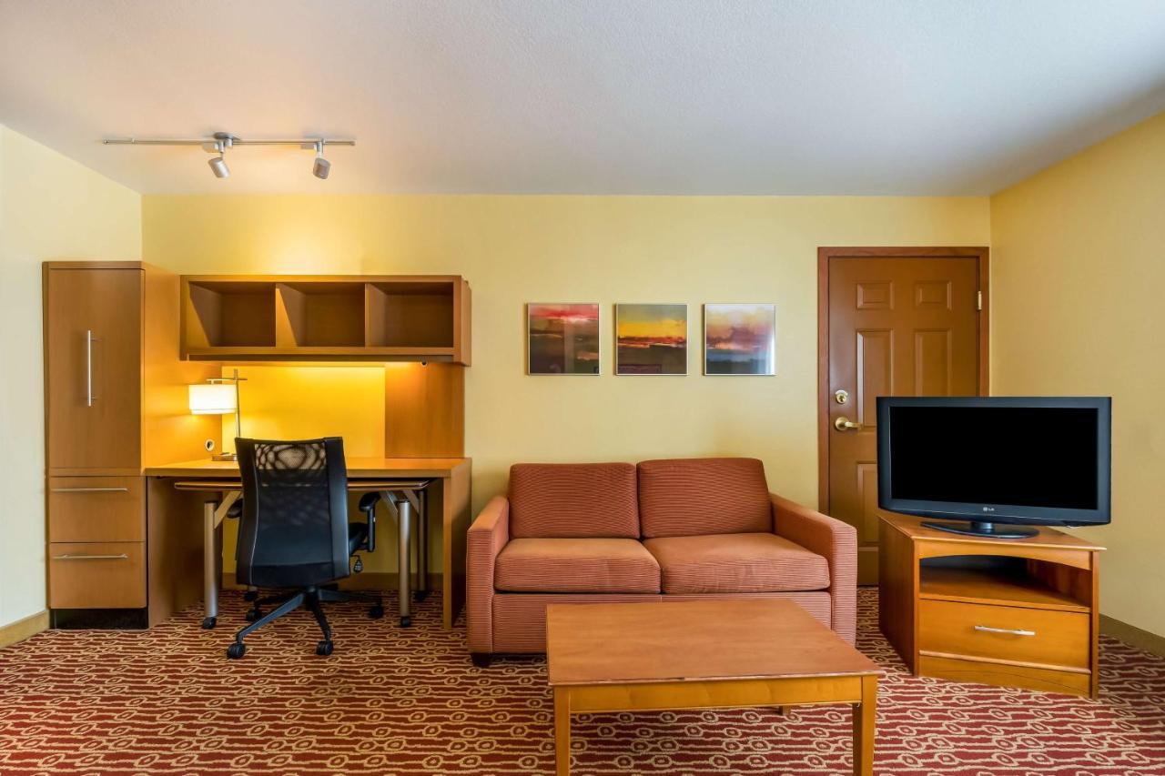 Sonesta Simply Suites Detroit Нови Екстериор снимка