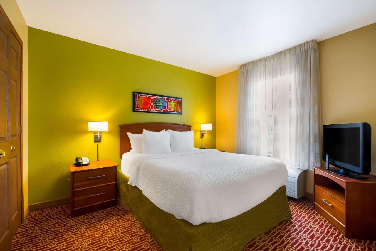 Sonesta Simply Suites Detroit Нови Екстериор снимка