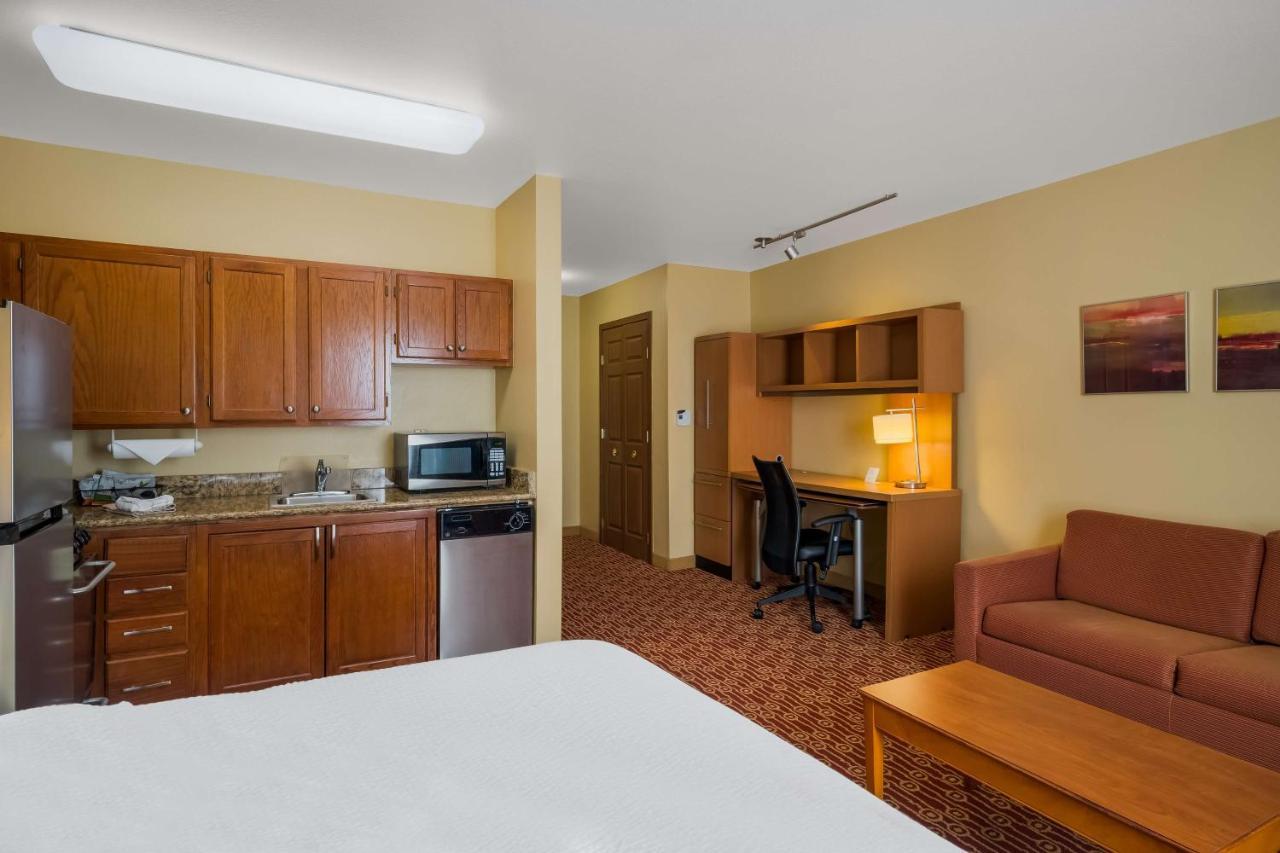Sonesta Simply Suites Detroit Нови Екстериор снимка